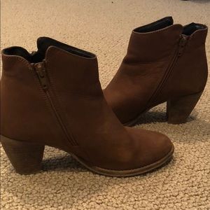 Dune London brown leather zip-up bootie